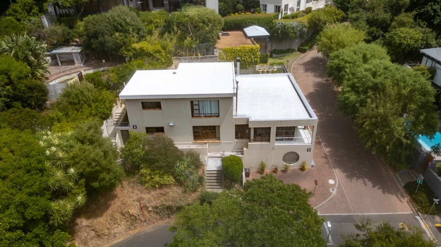 4 Bedroom Property for Sale in Tamboerskloof Western Cape